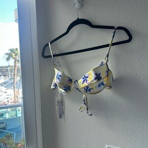 Heavy Manners Mickey and Silvia BNWT medium top